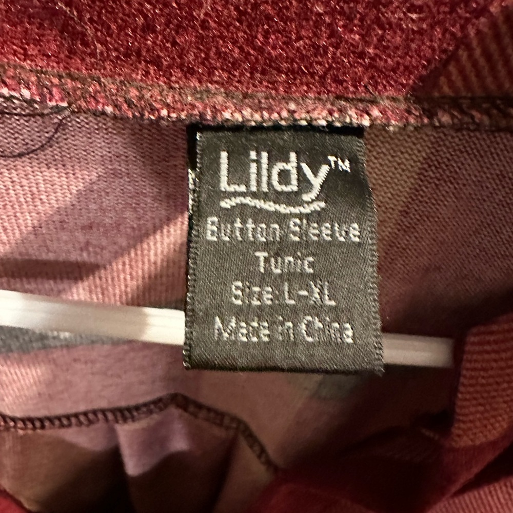 Maroon plaid tunic, great condition!